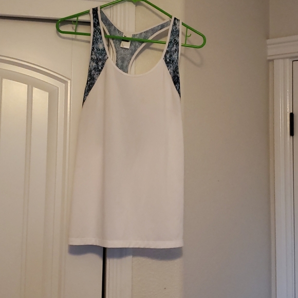 Workout shirt - Picture 1 of 1